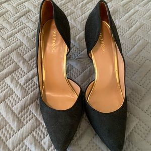 Black heels